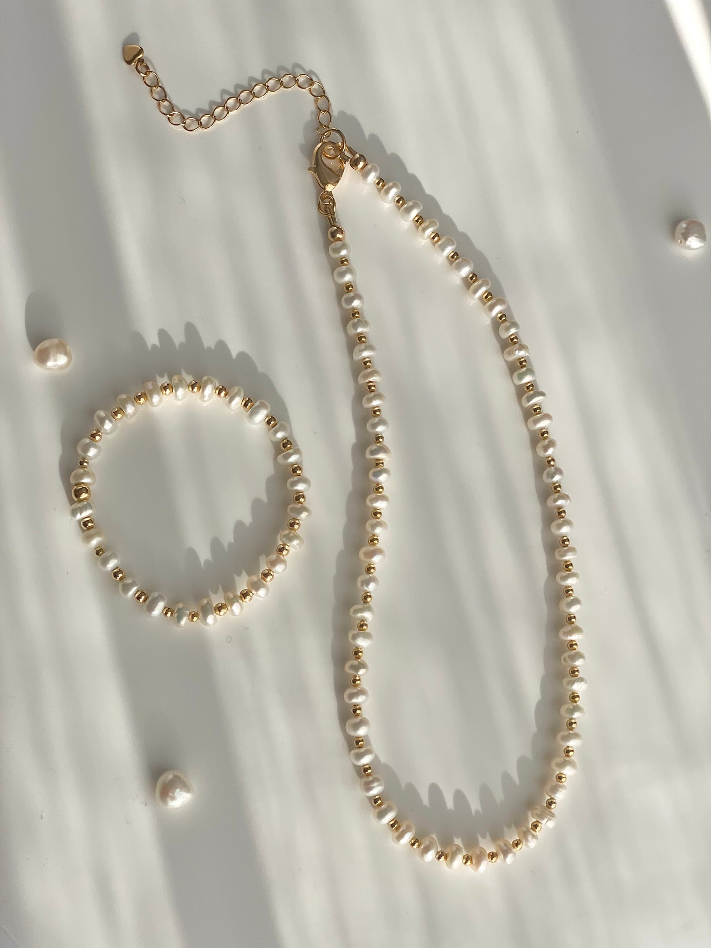 WORTHY NECKLACE