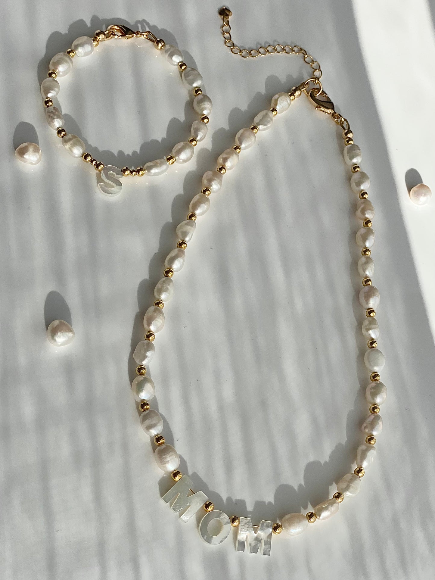 HARMONY NACRE NECKLACE