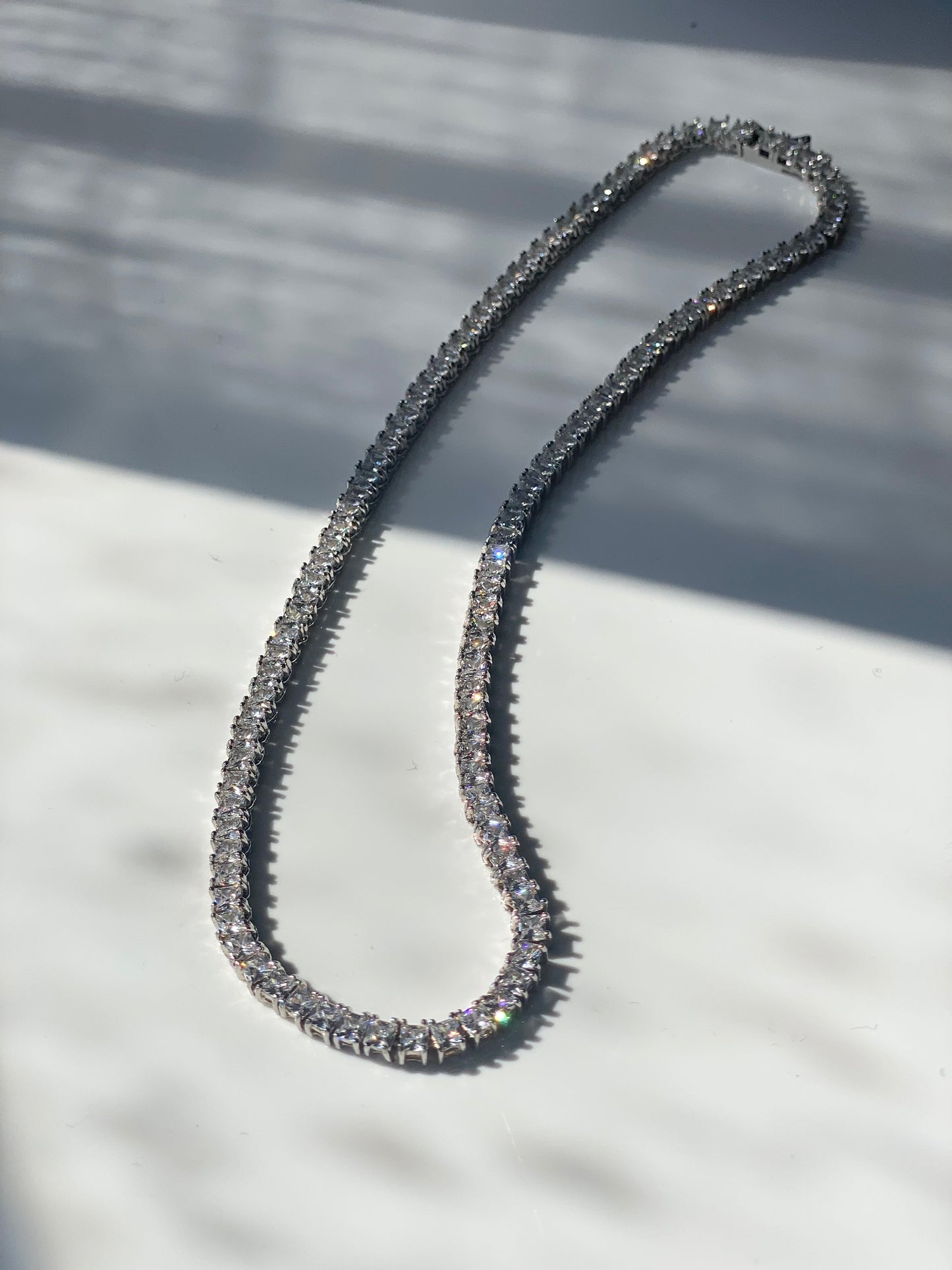 ETERNAL TENNIS NECKLACE