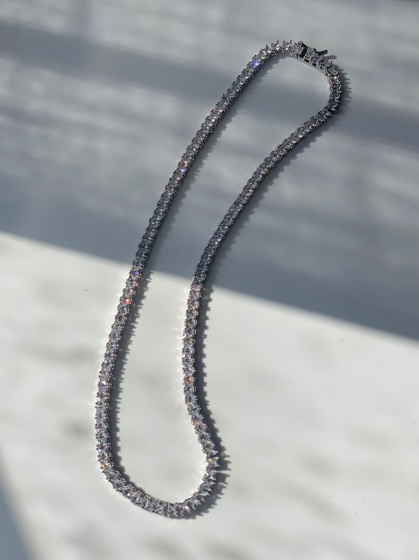 ETERNAL TENNIS NECKLACE