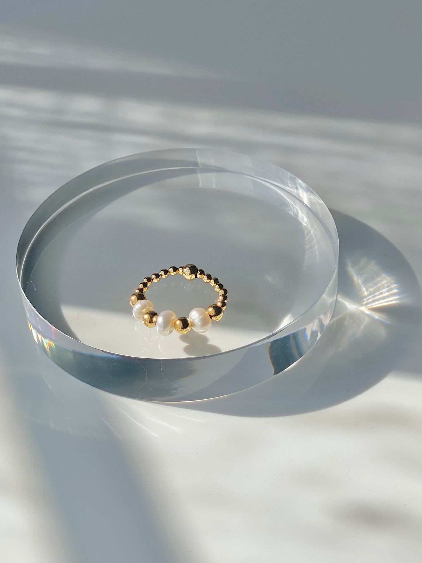 GOLDEN PEARLS RING