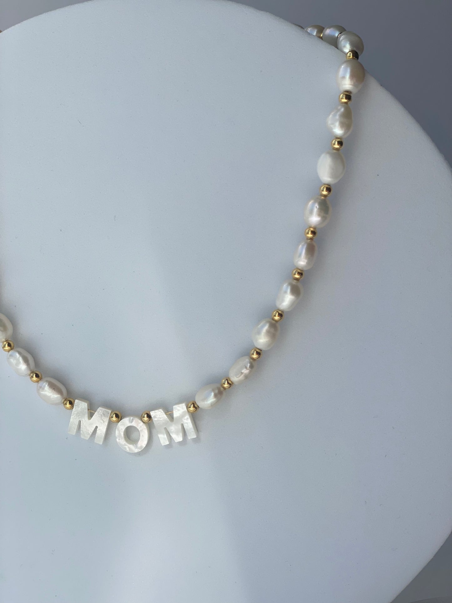 HARMONY NACRE NECKLACE