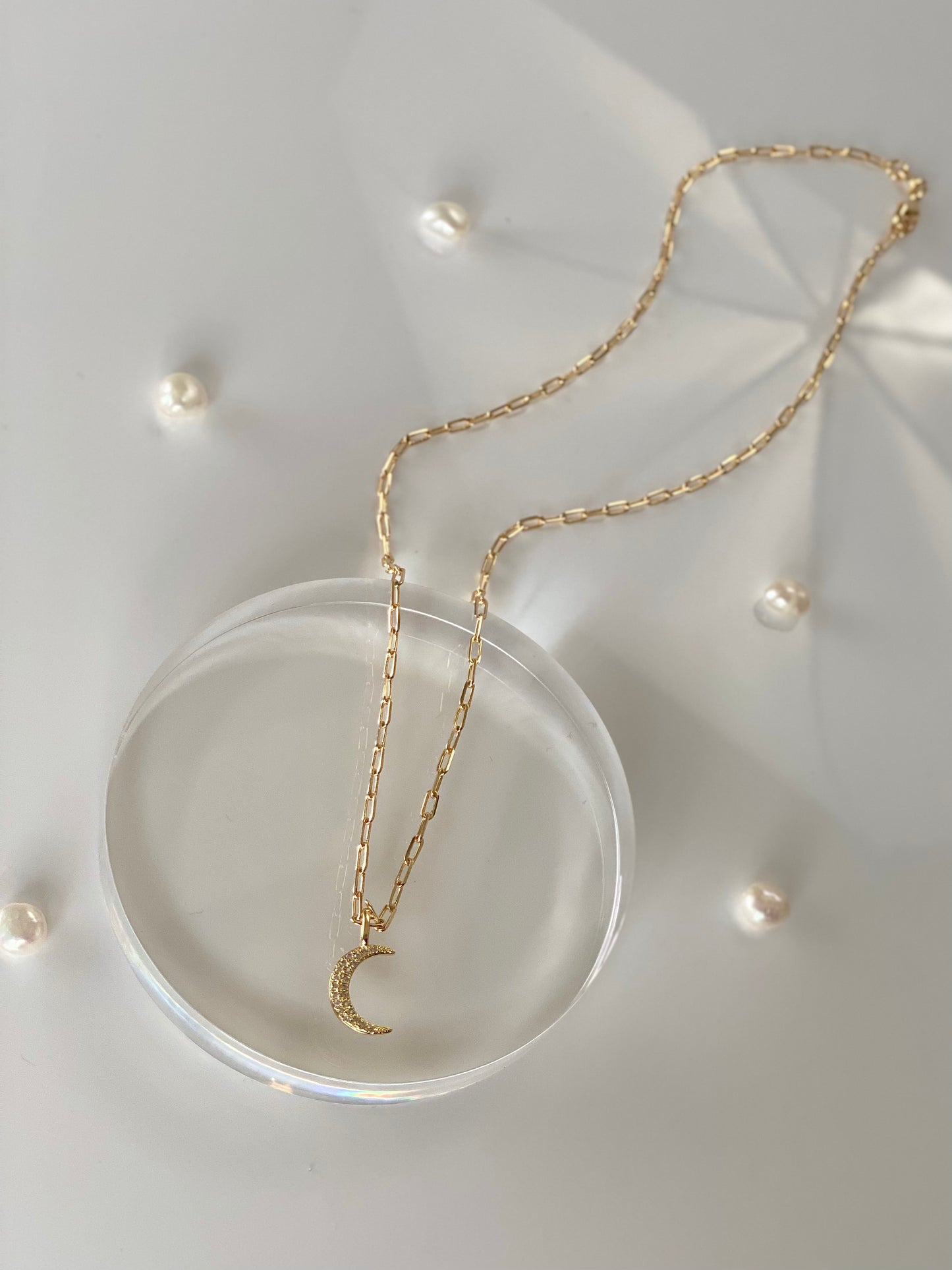 MOON NECKLACE