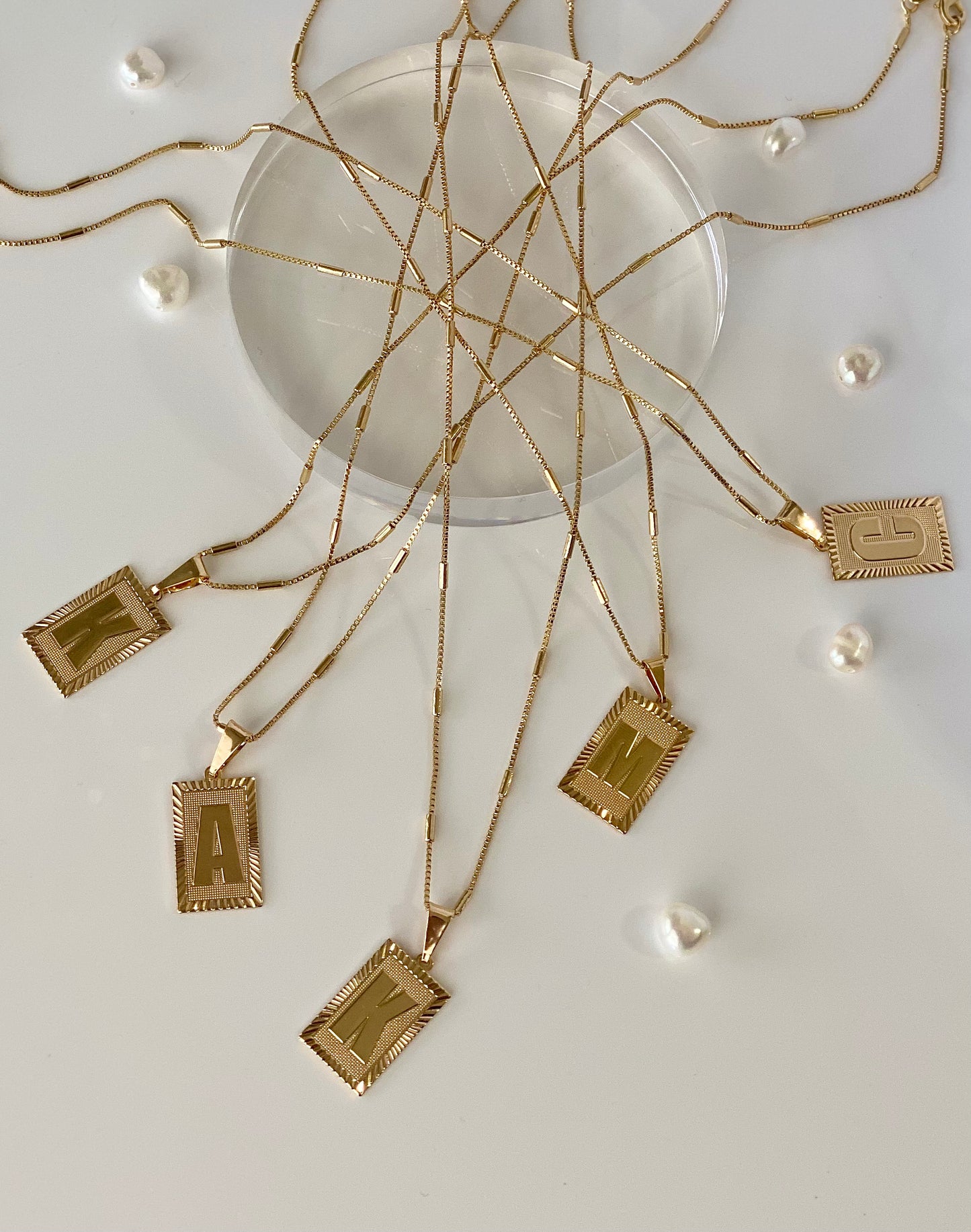 INITIAL PENDANT NECKLACE
