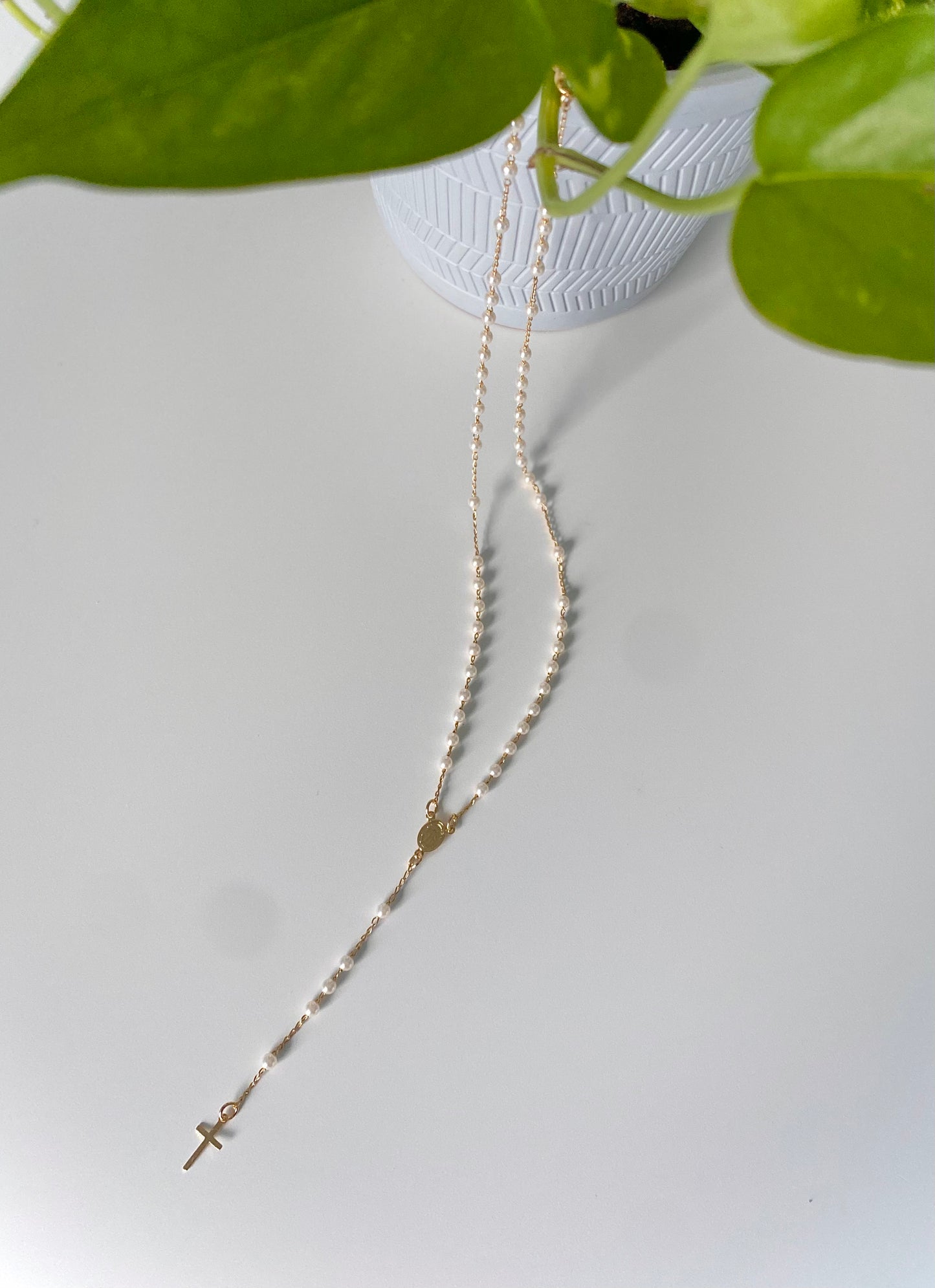 DAINTY PEARLY ROSARY