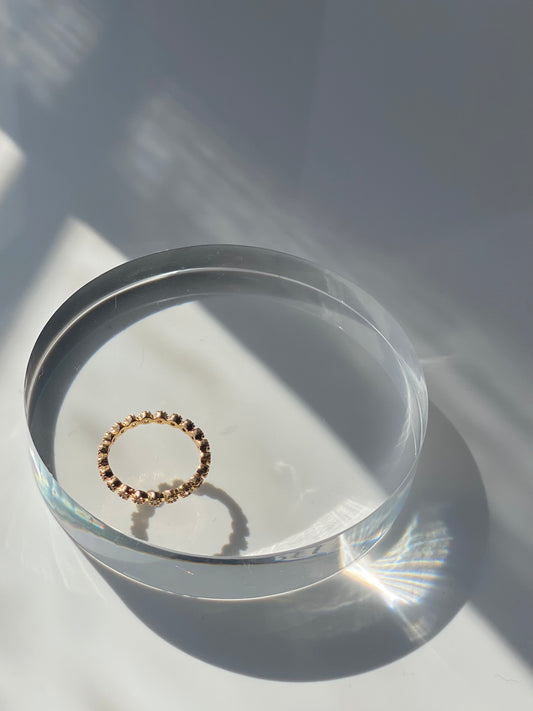 DAINTY ANTIQUE BAND
