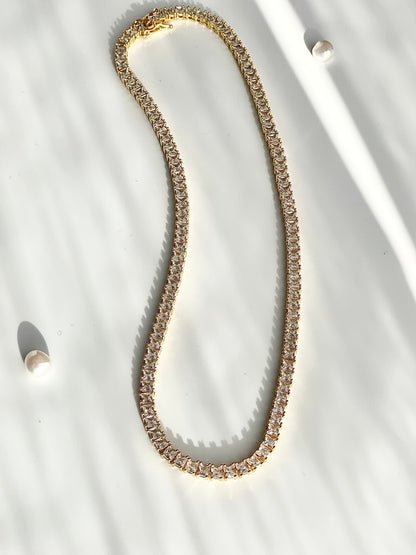 ETERNAL TENNIS NECKLACE