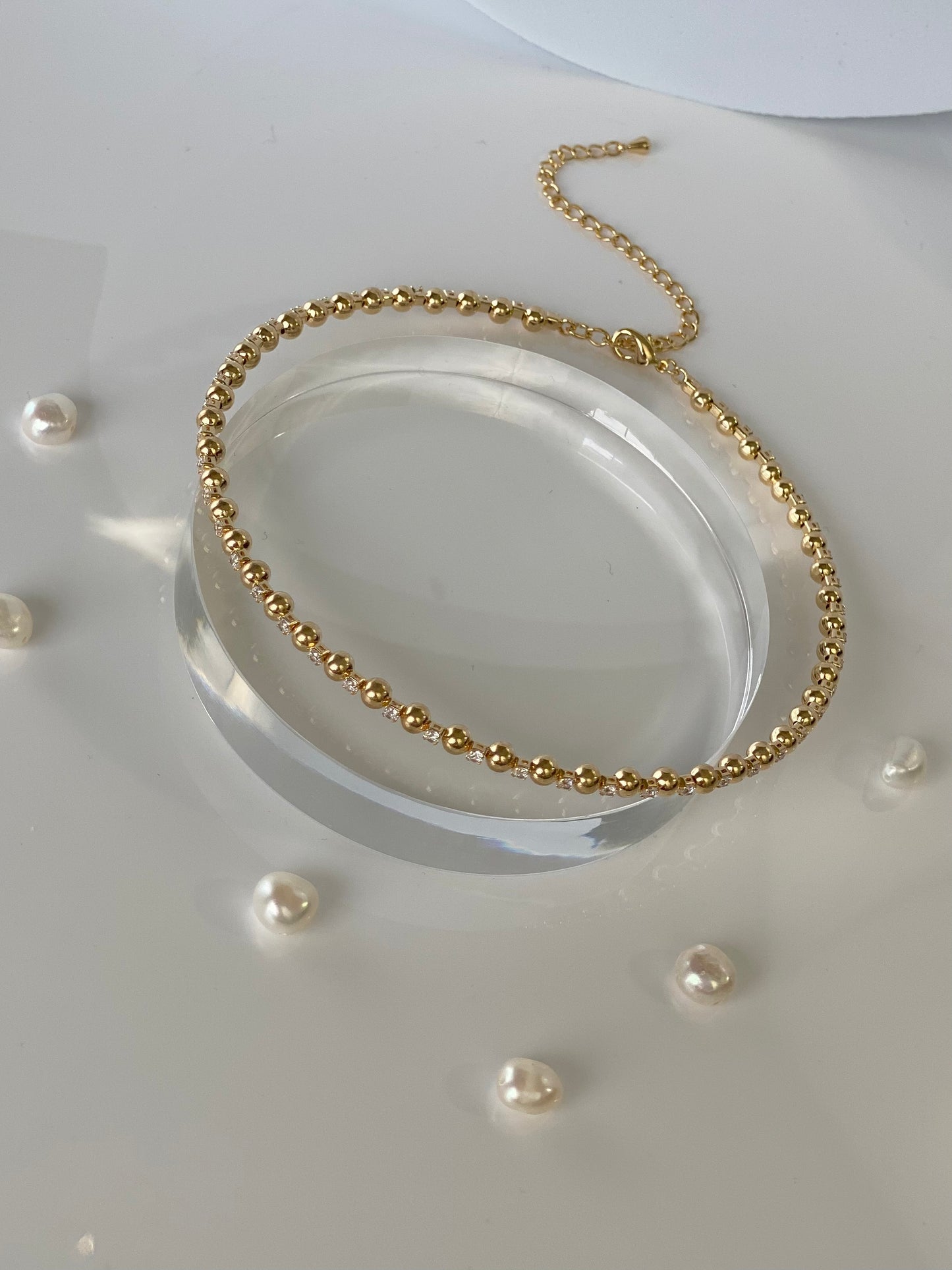 POSH CHOKER