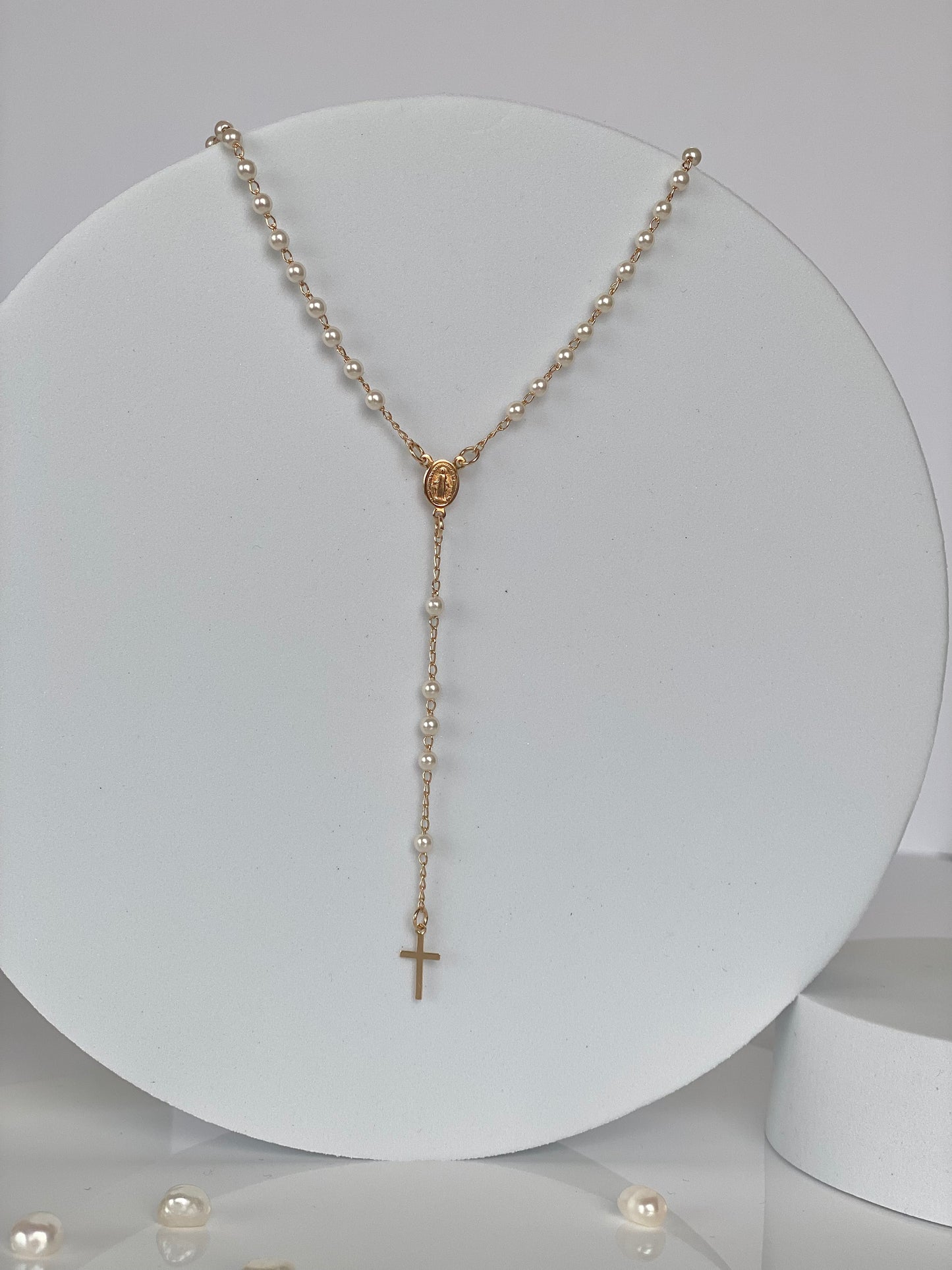 DAINTY PEARLY ROSARY