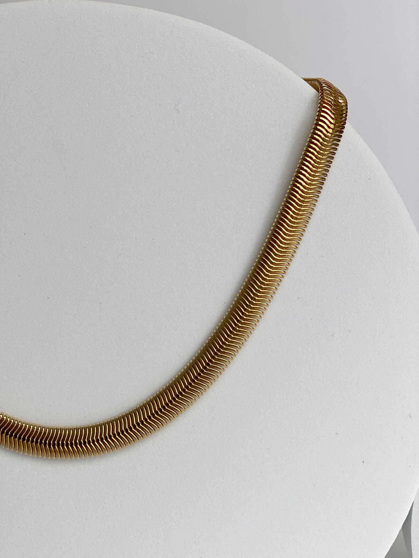 INTENT 8MM SNAKE NECKLACE