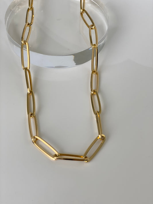 DIVINE NECKLACE